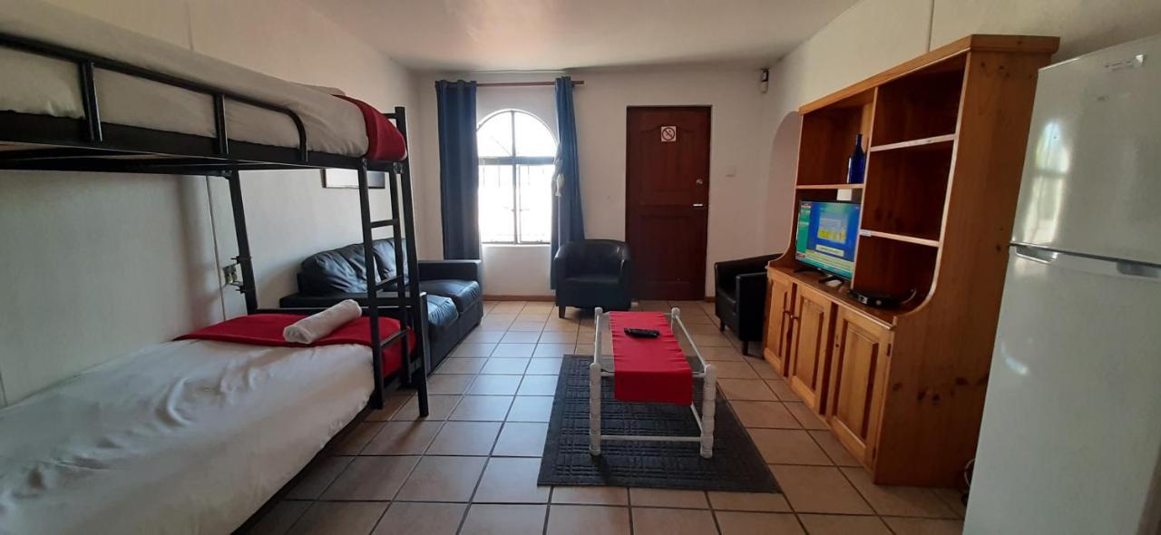 Oom Piet Accommodation Gansbaai Dış mekan fotoğraf